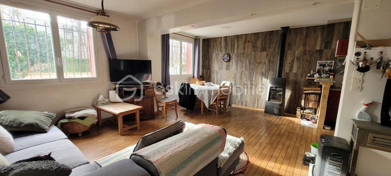 Maison - 95 m² - 5 pièces