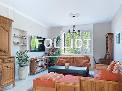 Maison - 159 m² - 8 pièces