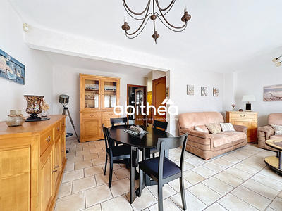 Maison - 142 m² - 7 pièces