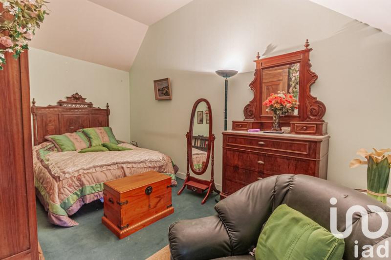 Maison - 252 m² - 10 pièces