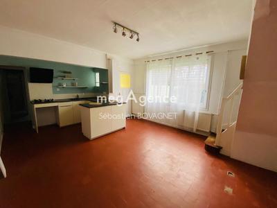 Maison - 61 m² - 4 pièces