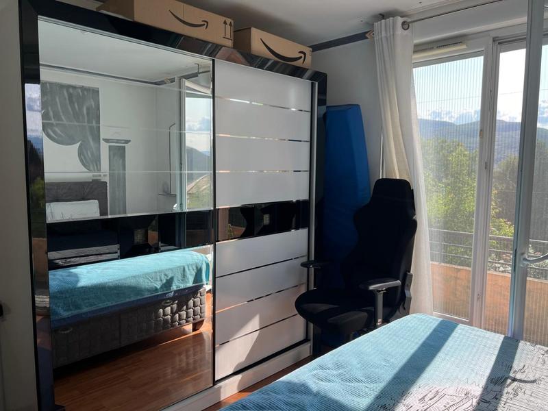 Appartement - 102 m² - 4 pièces