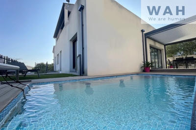 Villa - 160 m² - 6 pièces