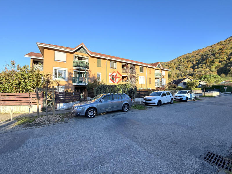 Appartement - 49 m² - 2 pièces