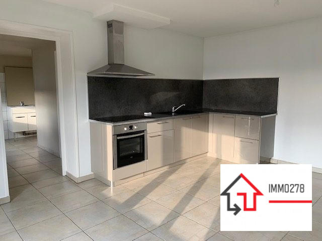 Maison - 225 m² - 8 pièces