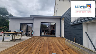 Maison - 150 m² - 7 pièces