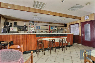 Maison - 179 m² - 5 pièces