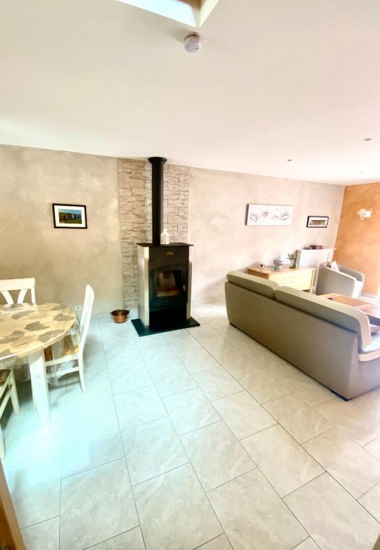 Maison - 273 m² - 5 pièces