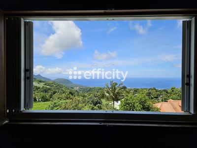 Maison - 173 m² - 4 pièces