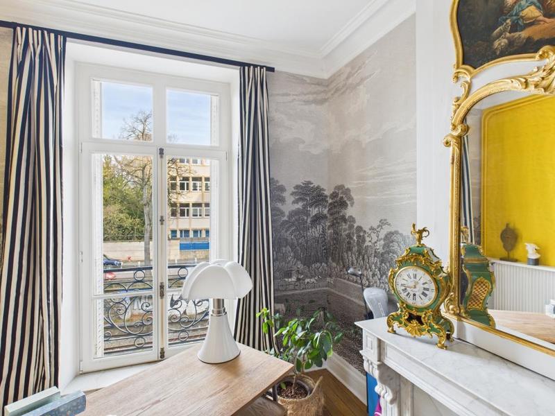 Appartement - 133 m² - 6 pièces