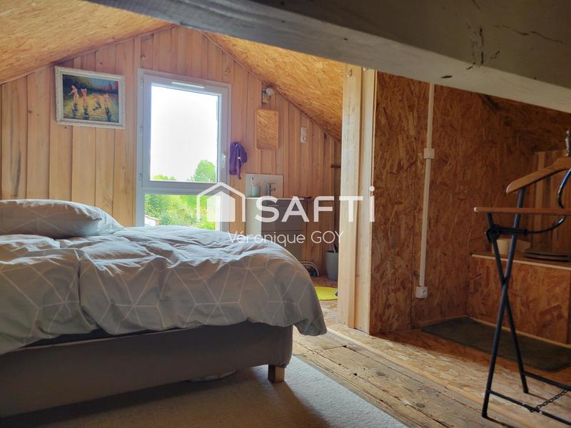 Maison - 160 m² - 8 pièces