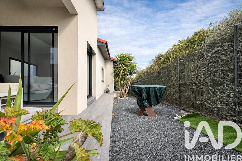 Maison - 122 m² - 5 pièces