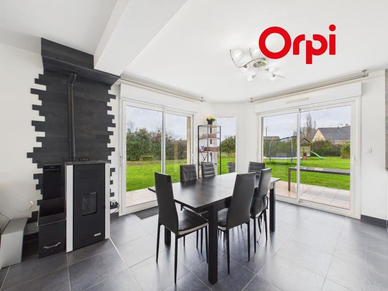 Maison - 102 m² - 5 pièces