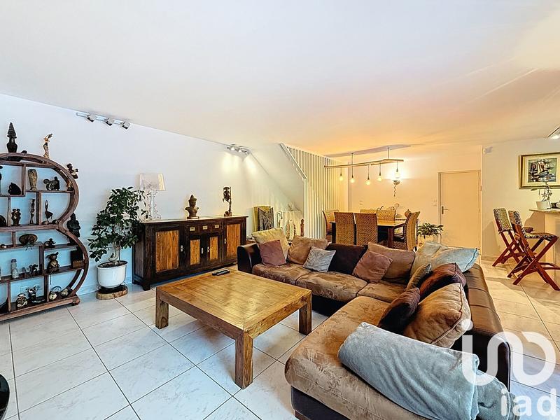 Maison - 171 m² - 7 pièces