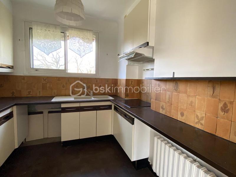 Appartement - 82 m² - 4 pièces