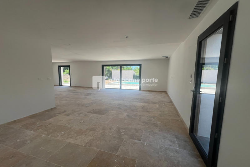 Villa - 140 m² - 5 pièces