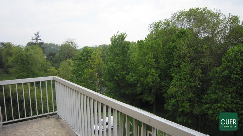 Appartement - 80 m² - 4 pièces