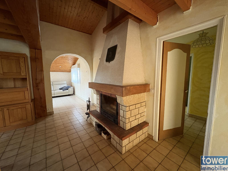 Maison - 102 m² - 5 pièces