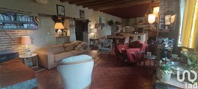 Maison - 209 m² - 4 pièces