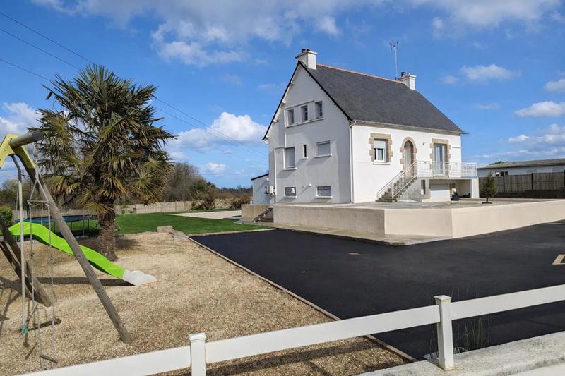 Maison - 1 671 m² - 5 pièces