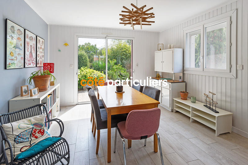 Maison - 110 m² - 5 pièces