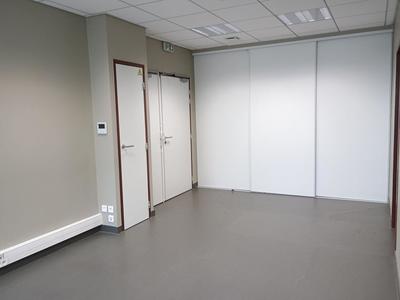 Bureau - 51 m²
