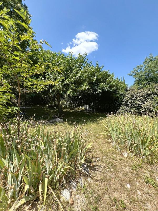 Propriété - 115 m² - 6 pièces