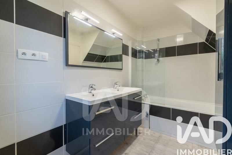 Appartement - 75 m² - 4 pièces