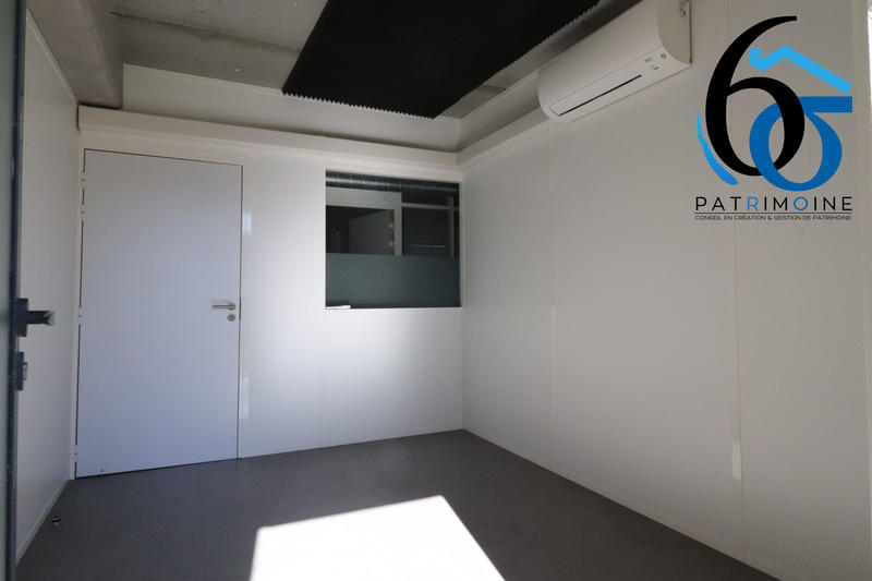 Local commercial - 279 m² - 8 pièces