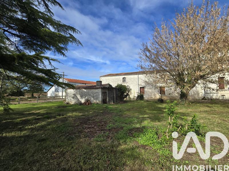 Maison de campagne - 240 m² - 8 pièces
