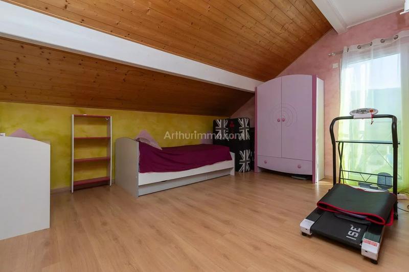 Maison - 170 m² - 5 pièces