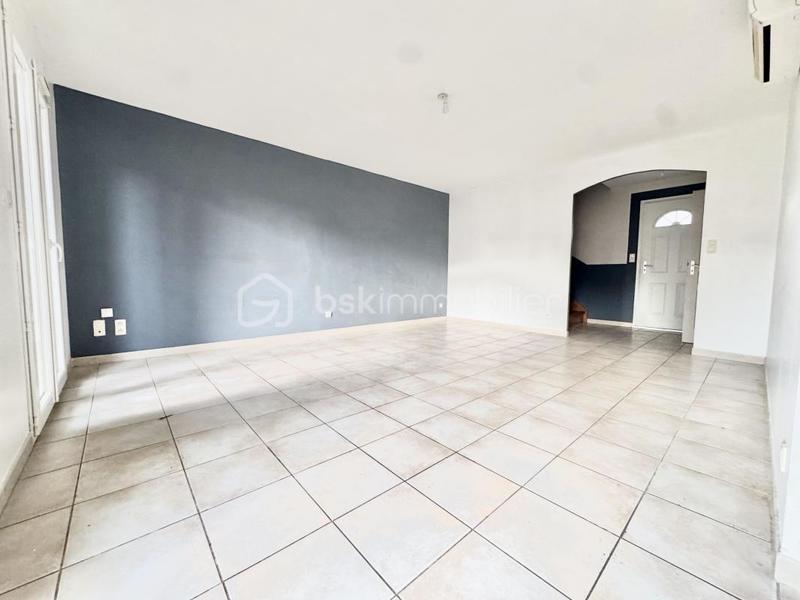 Appartement - 99 m² - 5 pièces