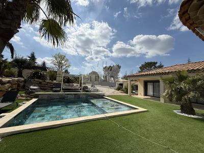 Villa - 161 m² - 6 pièces