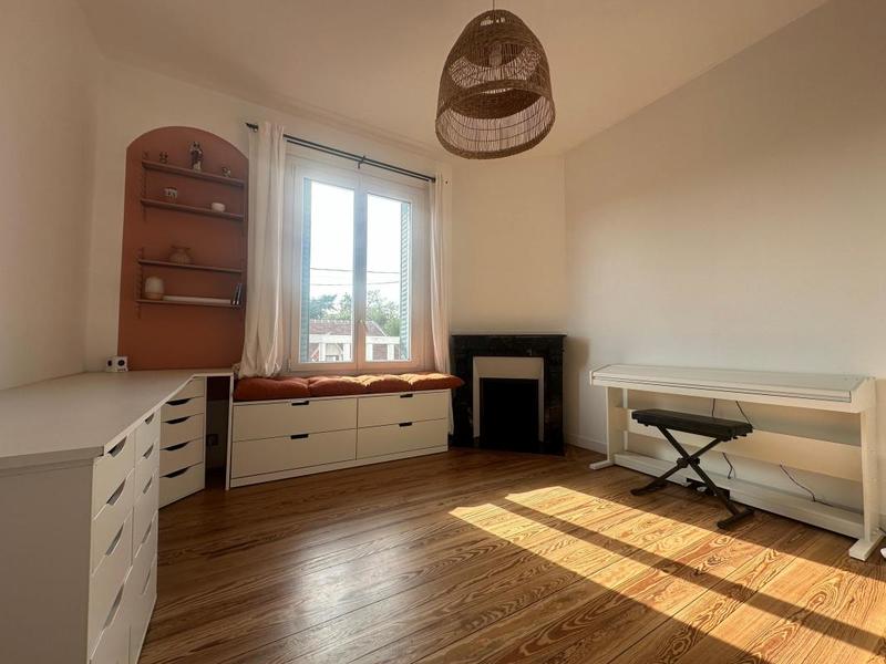 Maison - 111 m² - 4 pièces