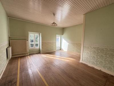 Maison - 83 m² - 4 pièces