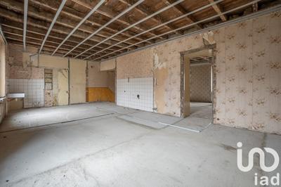 Maison - 260 m² - 8 pièces