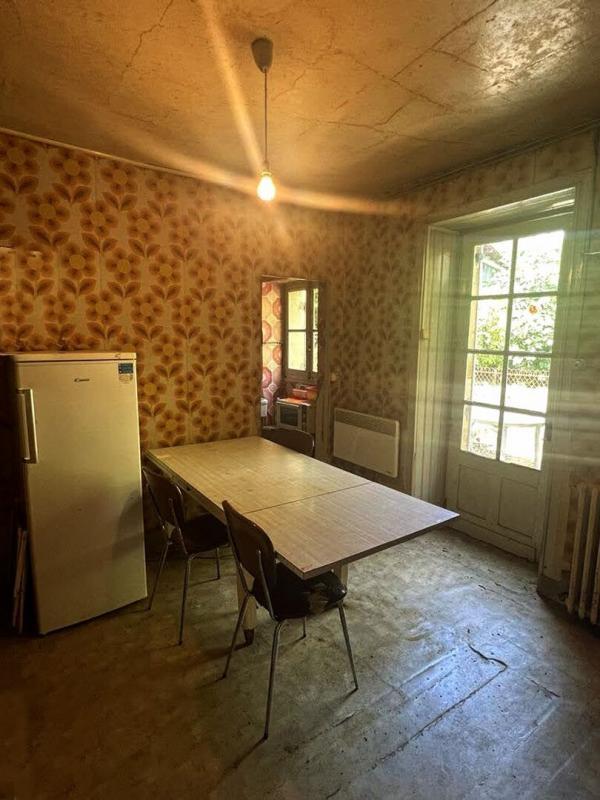 Propriété - 160 m² - 7 pièces