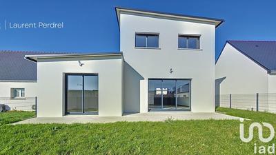 Maison - 117 m² - 6 pièces