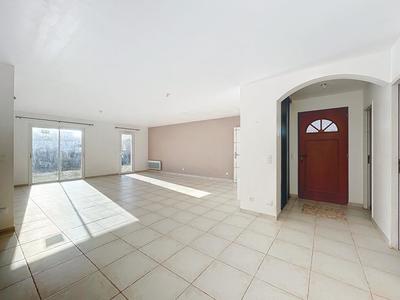 Maison - 113 m² - 4 pièces