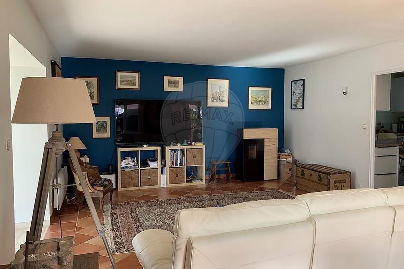 Villa - 218 m² - 7 pièces