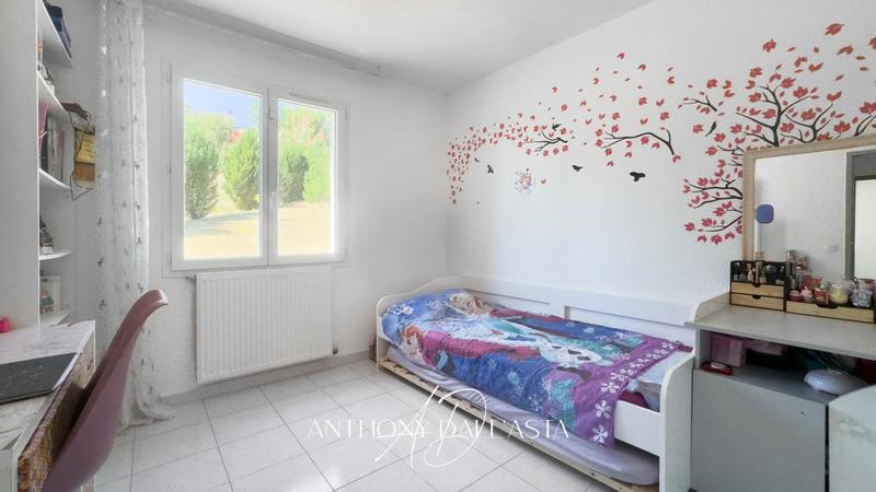 Maison - 104 m² - 5 pièces