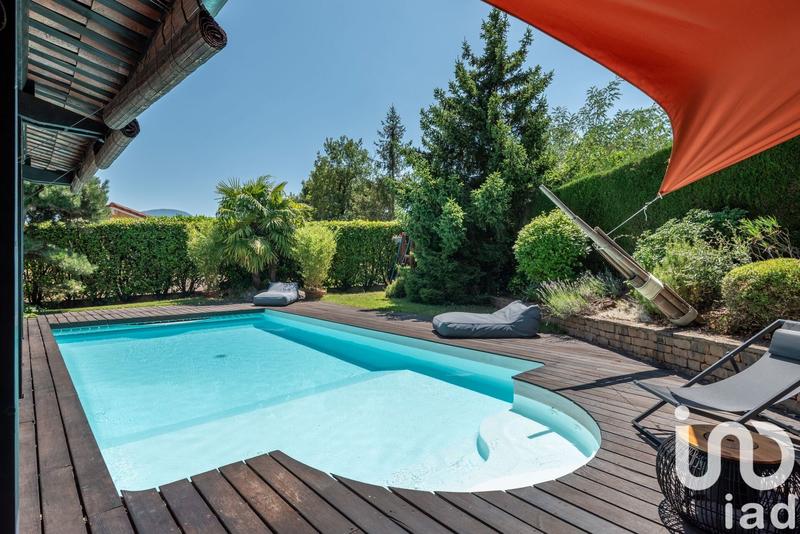 Maison - 152 m² - 6 pièces