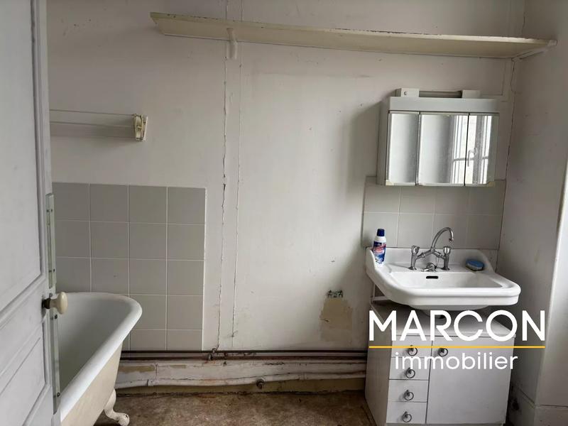 Maison - 110 m² - 4 pièces