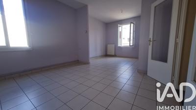 Appartement - 92 m² - 5 pièces