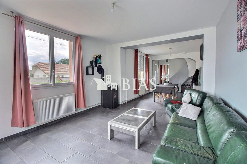 Maison - 115 m² - 6 pièces