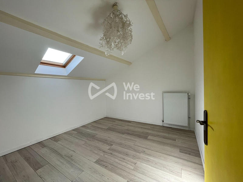 Maison - 208 m² - 5 pièces