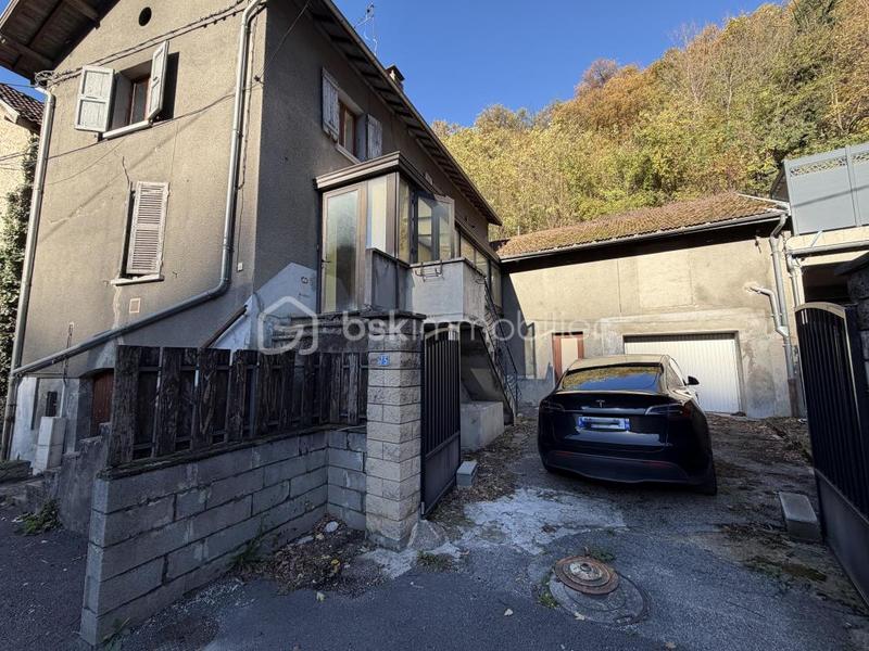 Maison de ville - 96 m² - 6 pièces