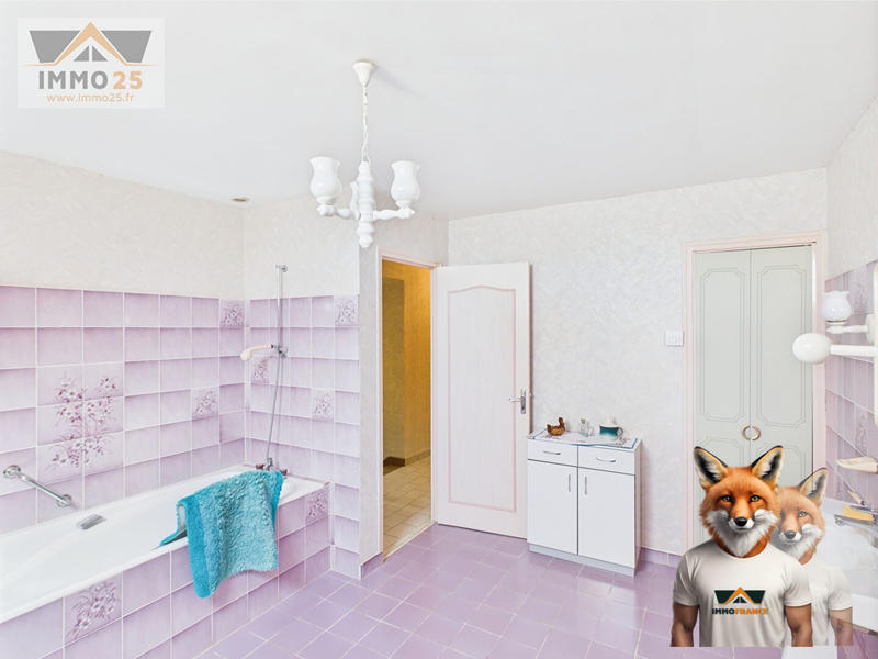 Maison - 266 m² - 10 pièces