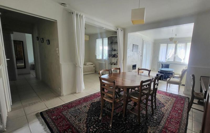 Maison - 136 m² - 5 pièces