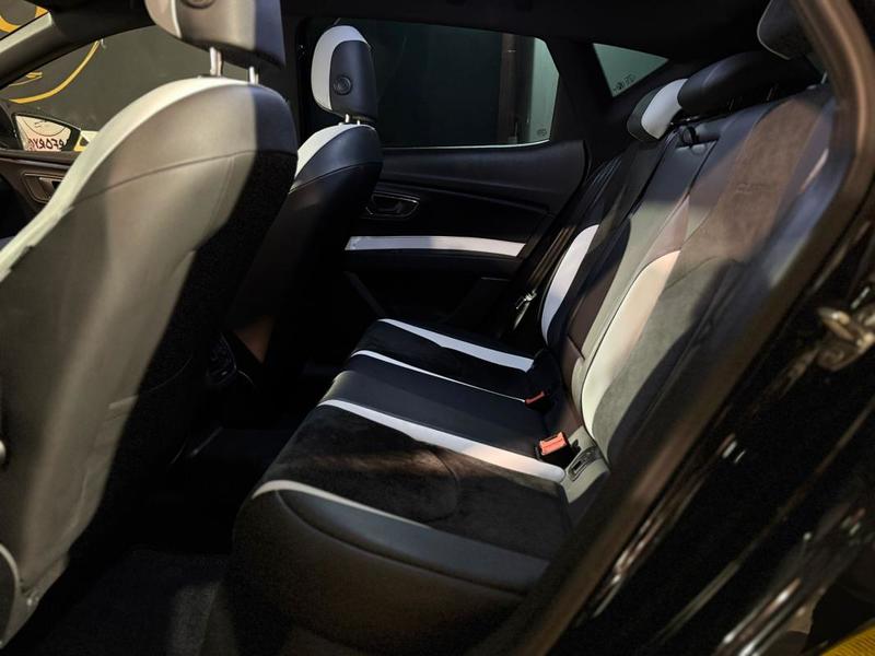 Seat Leon III (5f1) Cupra 2.0 Tfsi Dsg6 280ch Sièges chauffants, Park Assist, Palettes au volant